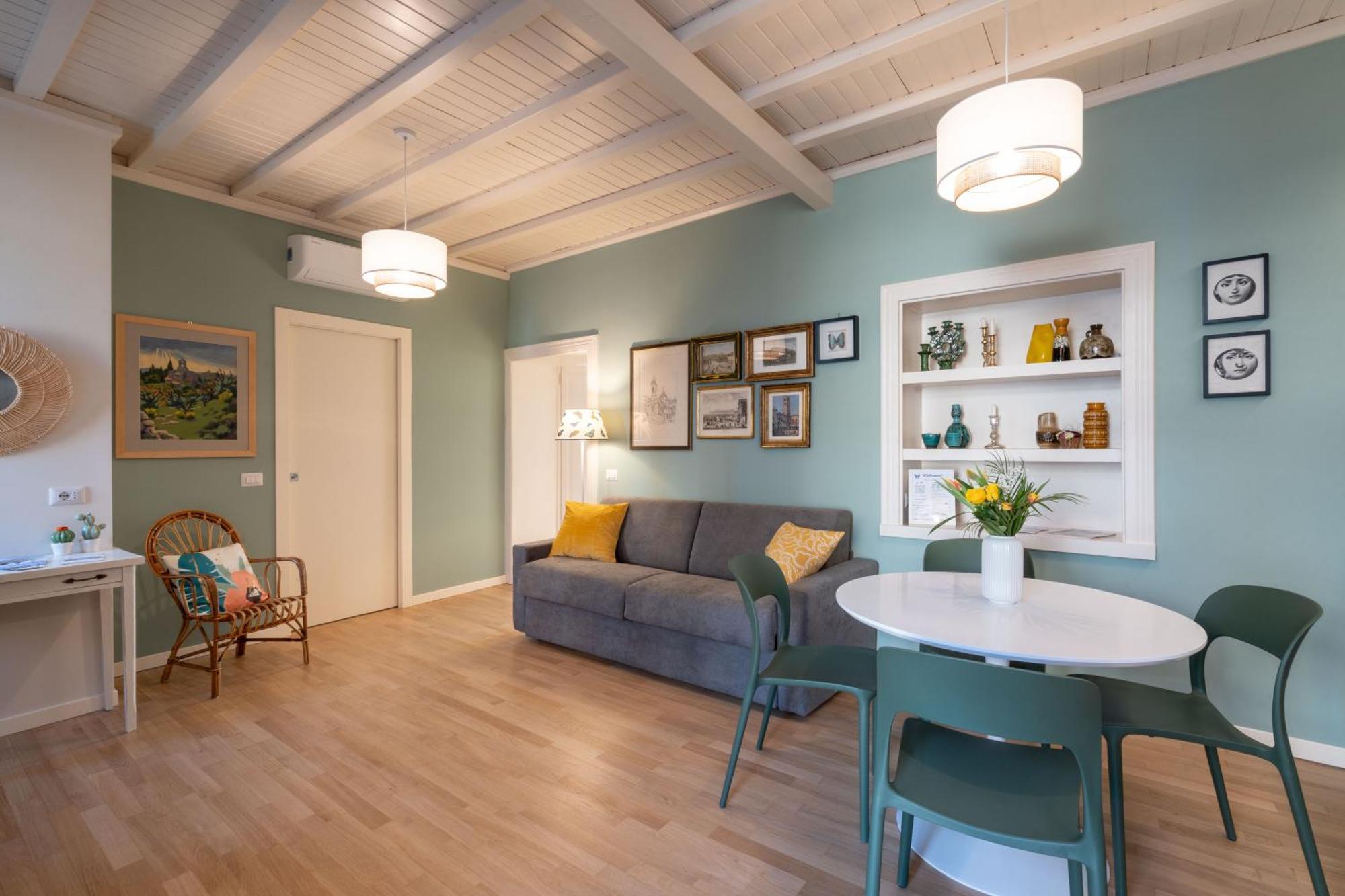 La Farfalla Blu - Boutique Apartment ベルガモ エクステリア 写真